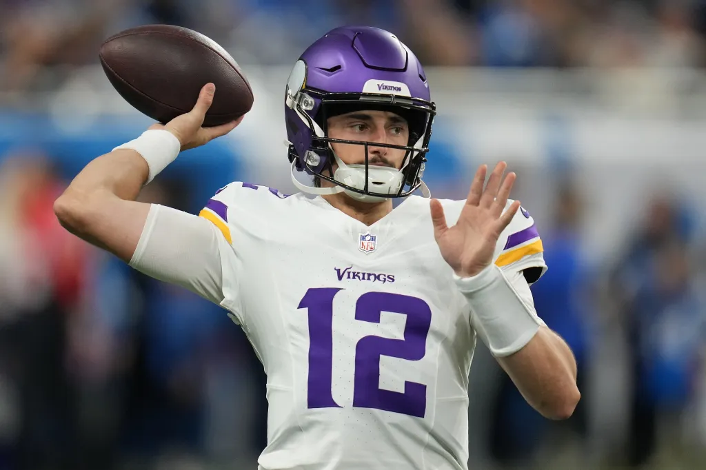 Max Brosmer excels as Vikings backup QB