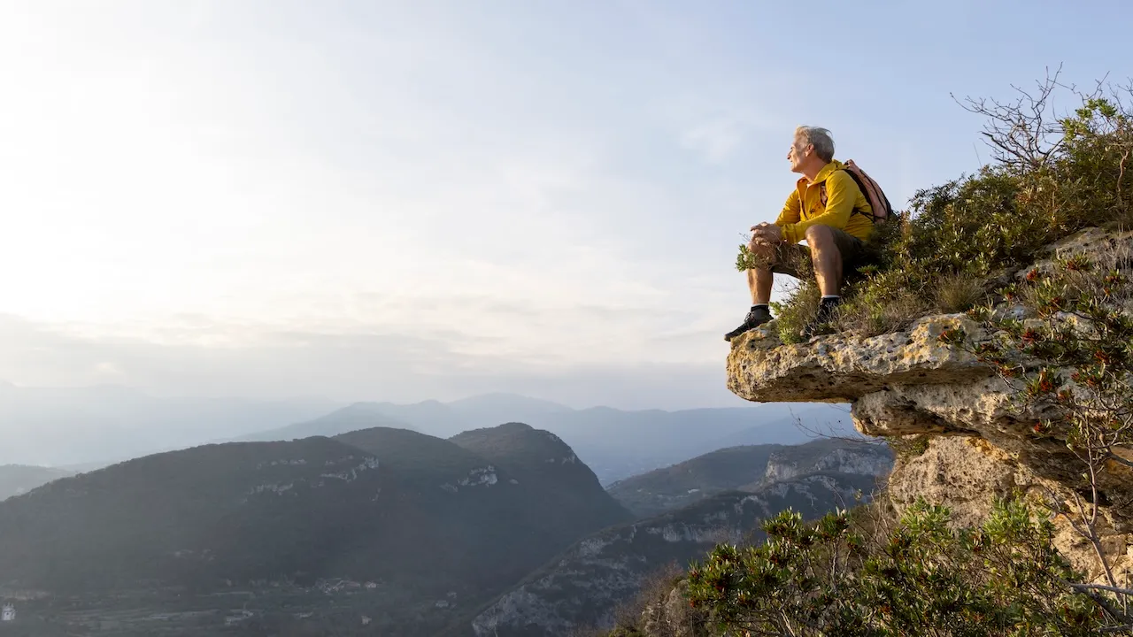 Why most people fall off a ‘health cliff’ at 75 — and 5 ways to avoid the drop