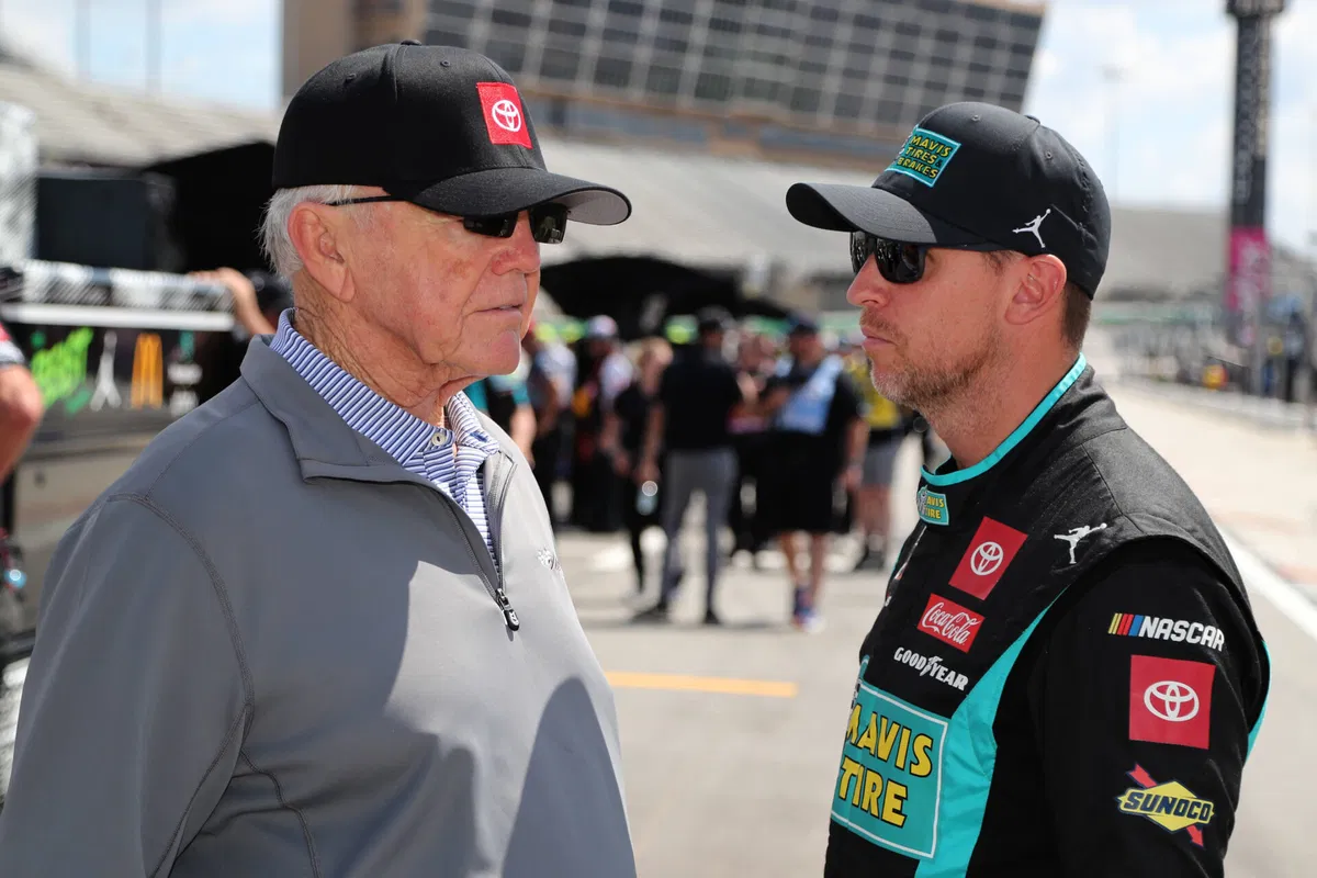 Denny Hamlin and Joe Gibbs Celebrate U.S. Veterans in Powerful JGR Ceremony