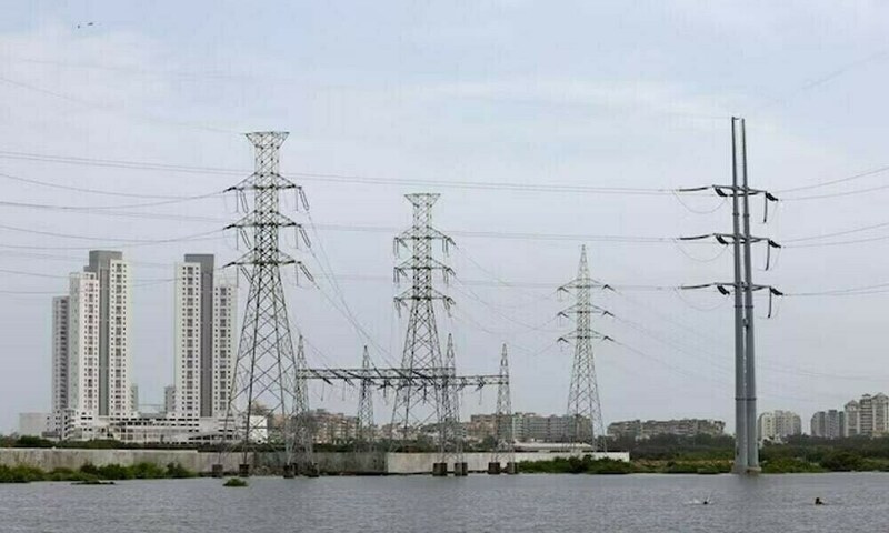 Govt urged to review power tariff policy for Karachi