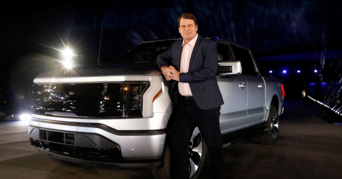 Ford CEO Farley considers drastic decision after $1.4 billion loss