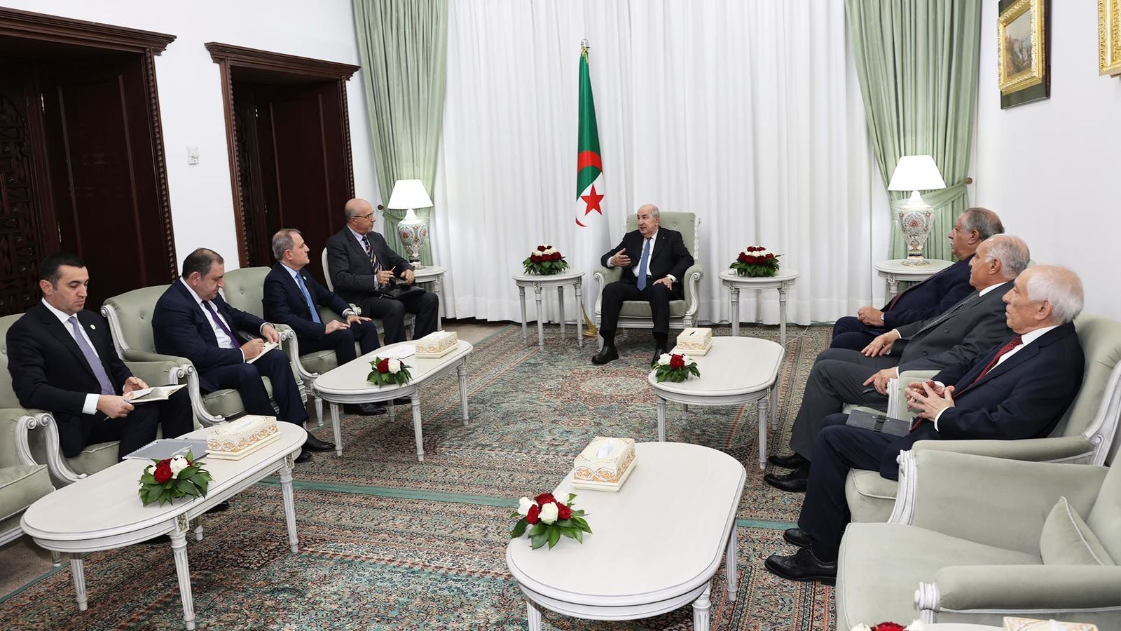 Azerbaijan, Algeria review current state and prospects of bilateral relations