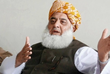 JUI-F Senators persuade Fazl to support 27th Constitutional Amendment