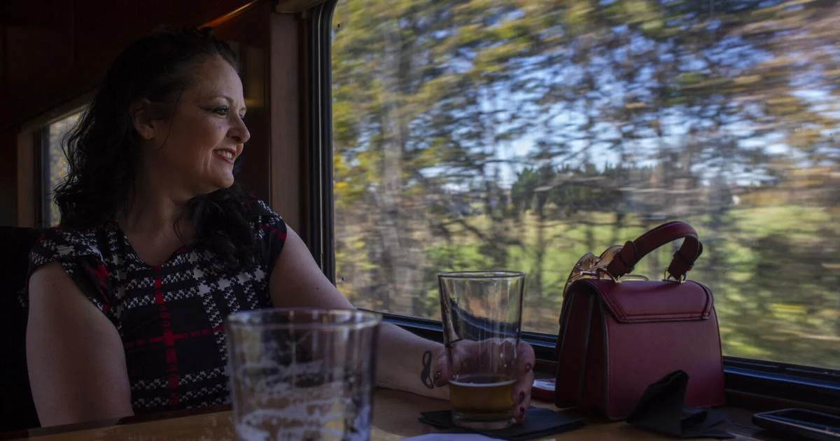 Blue Ridge Flyer a chance to peep a leaf, learn a thing or two about Virginia history