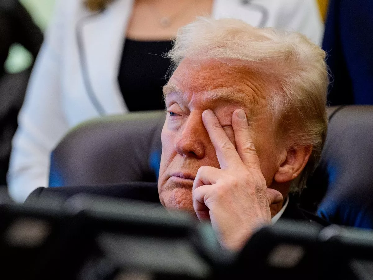 Donald Trump health fears mounting as he 'slumps over asleep' on live TV