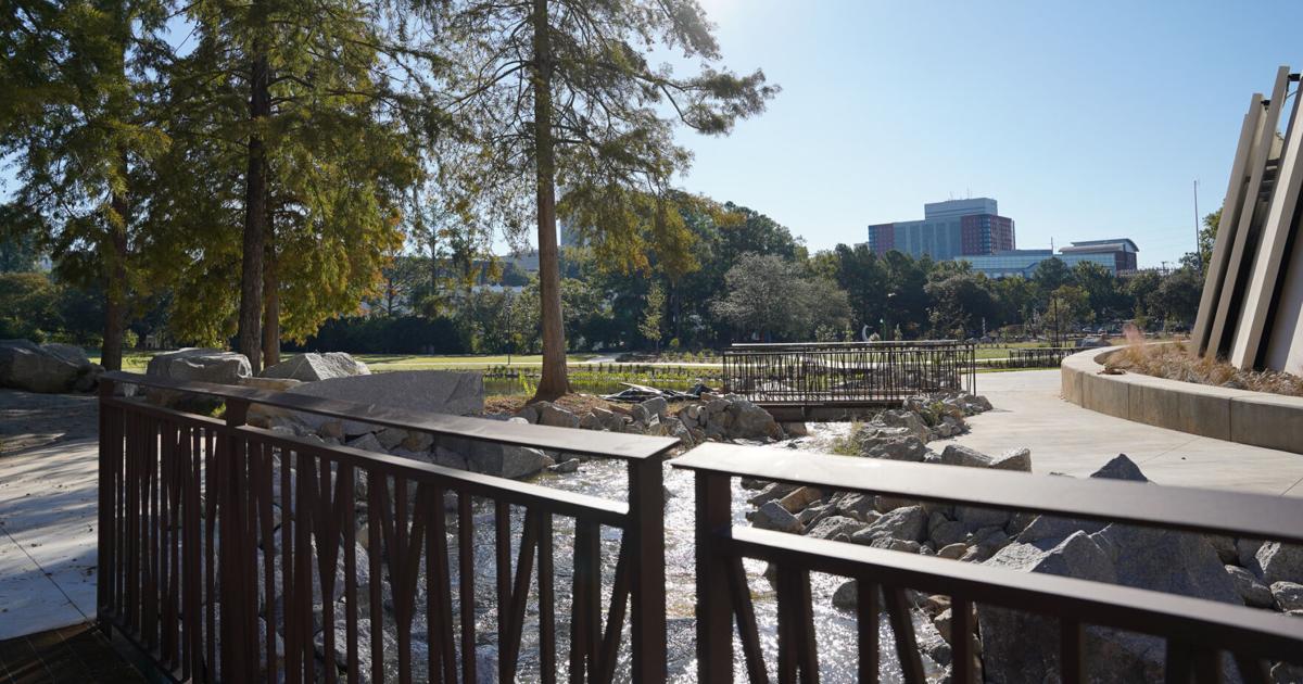 Columbia’s Finlay Park enacts new clear bag policy