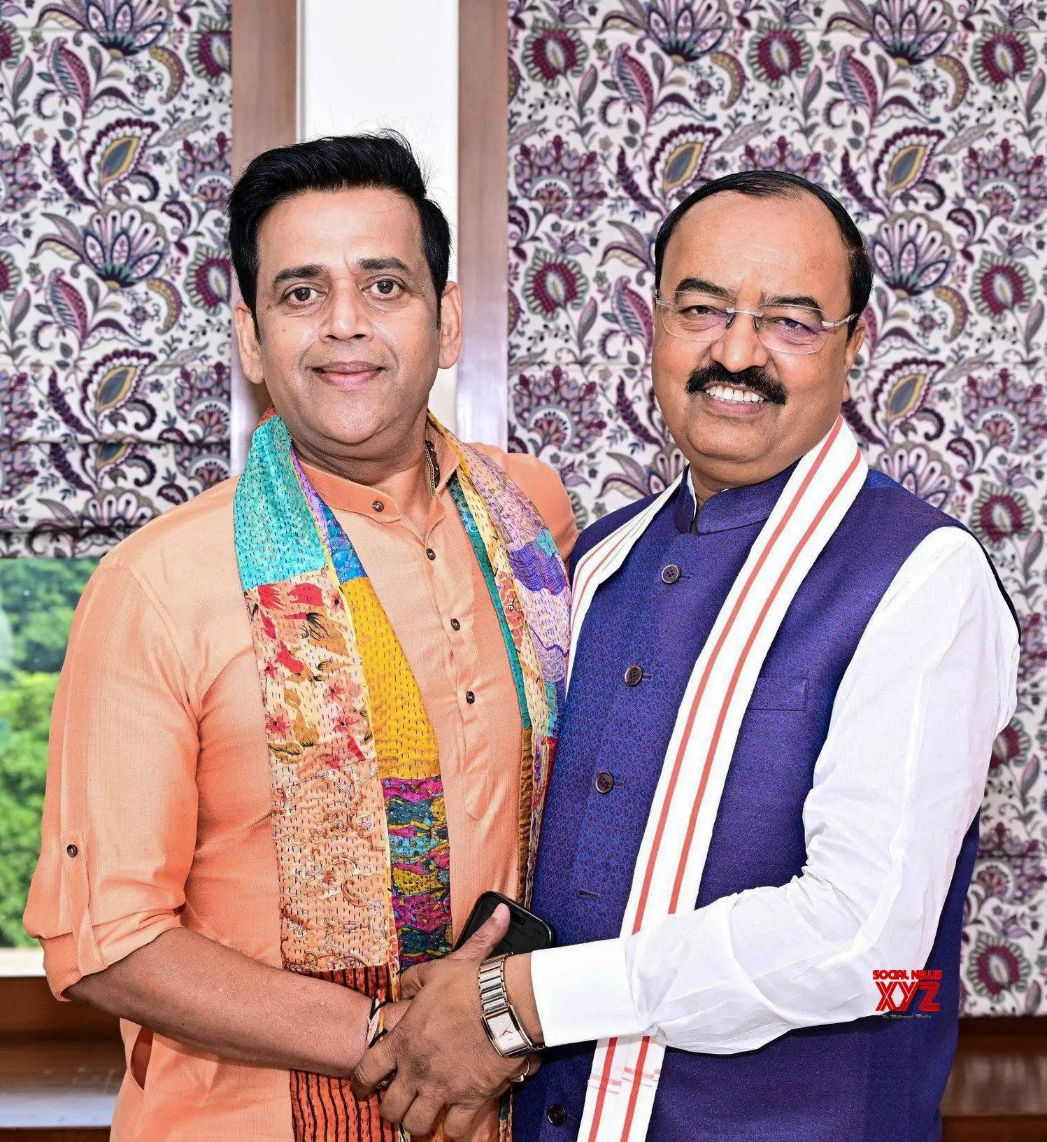 Patna: Ravi Kishan meets Keshav Prasad Maurya #Gallery