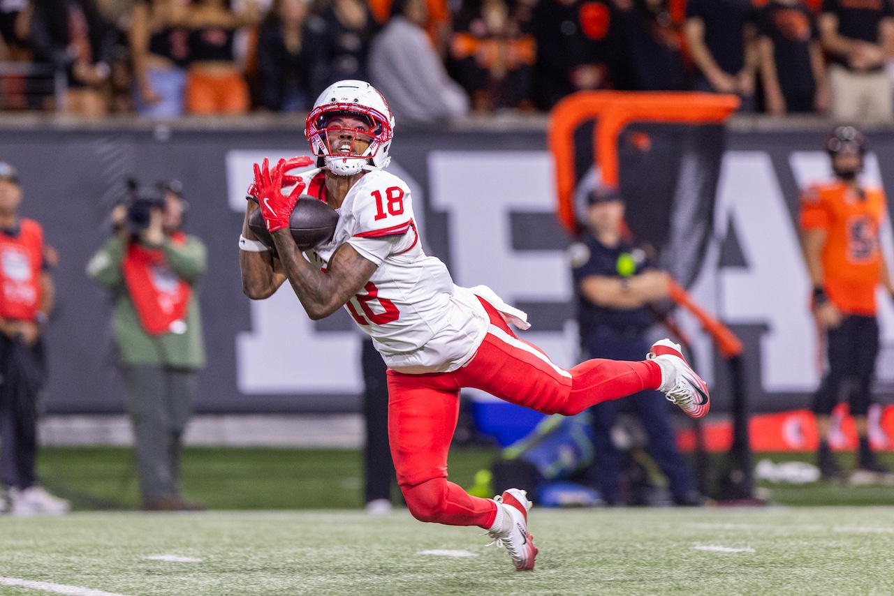 Watch Houston vs UCF college football streaming free today; TV channel, time, odds