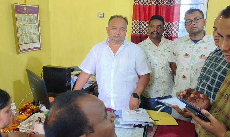 GST Officer Caught Accepting Bribe in Bolangir