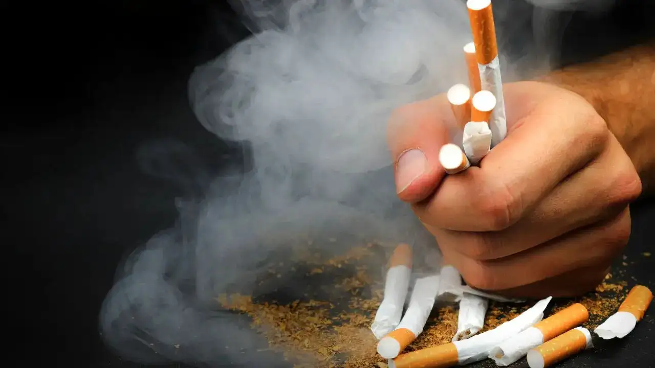 Does Smoking Harm Women More Than Men? The Alarming Truth Revealed By An Expert