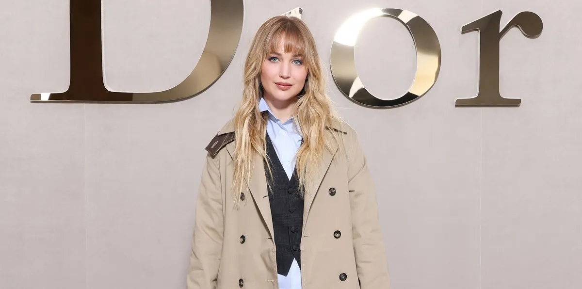 Jennifer Lawrence Has a Secret Life as a TikTok Troll