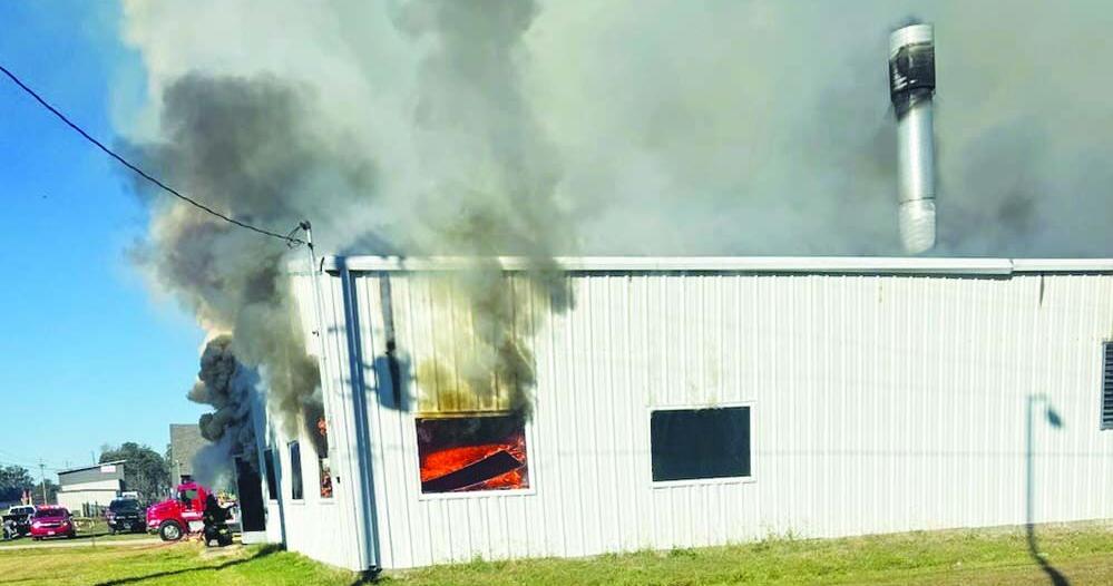 Local fire departments respond to Sunday building fire