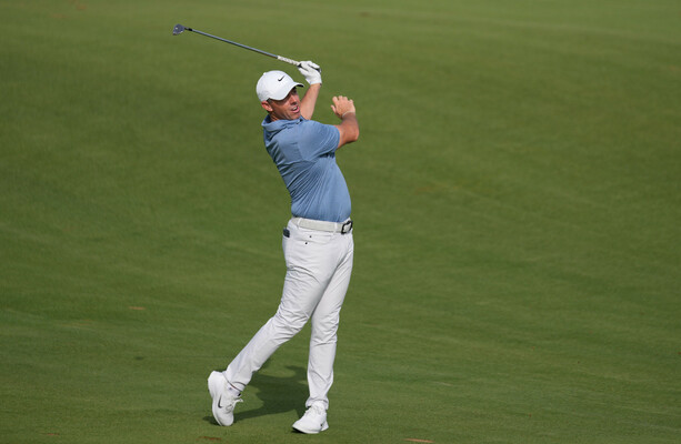 Shane Lowry one shot clear of Rory McIlroy but trailing Abu Dhabi leader