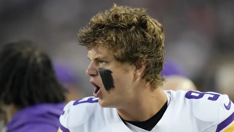 Vikings' New Rally Cry Like A Dog In The Street! Has Origins Revealed