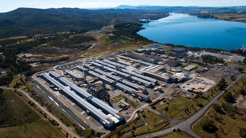 Bell Bay Aluminium to get one-year reprieve with new Hydro Tas deal