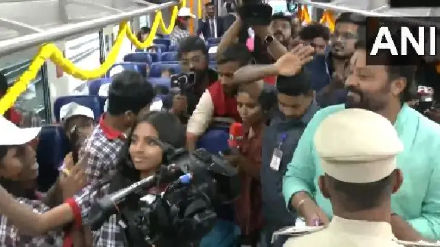 Union Minister Suresh Gopi calls Vande Bharat Express a “major revolution” in Kerala