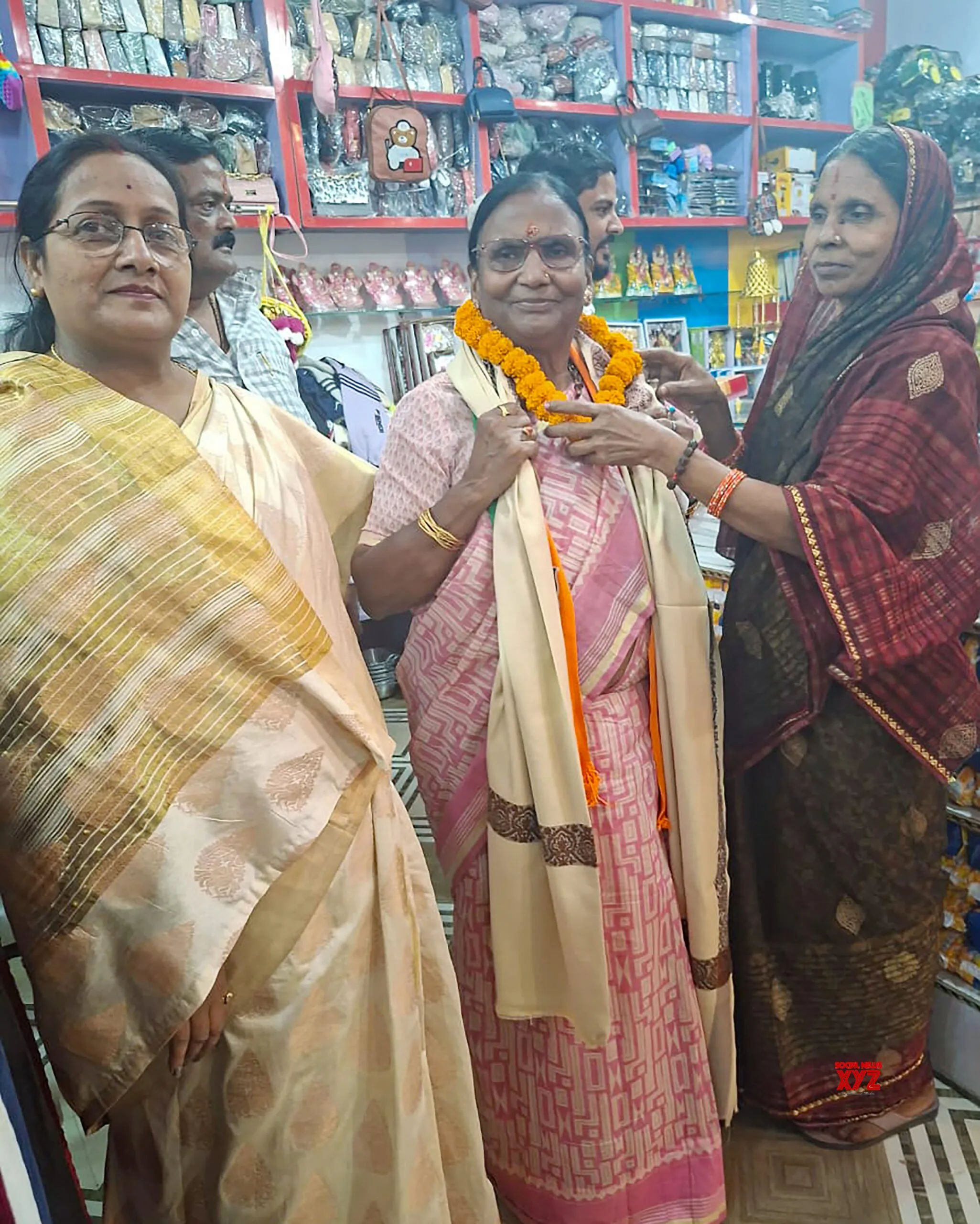 Sitamarhi: Rama Devi Campaigns for Sunil Kumar Pintu #Gallery