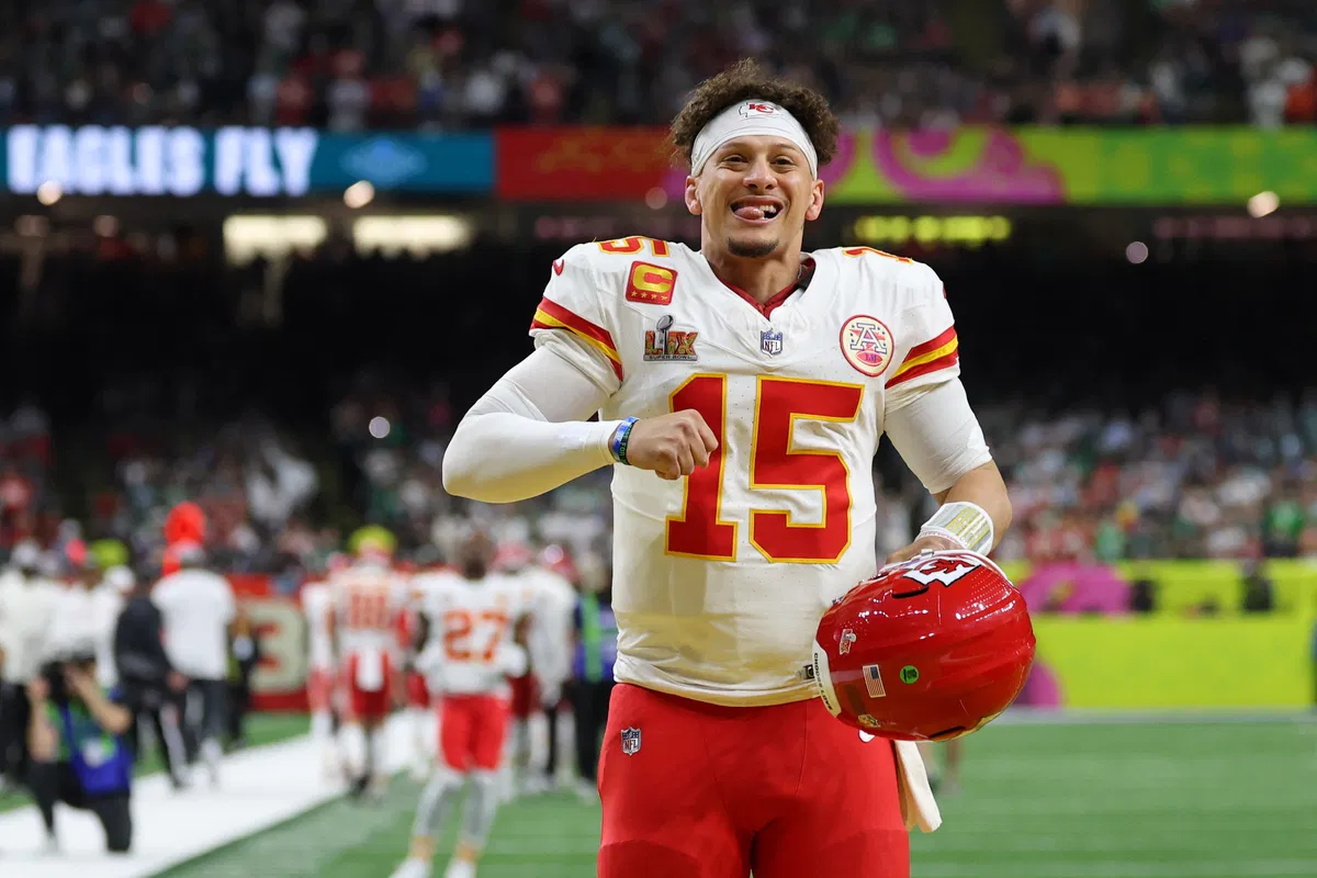Patrick Mahomes Makes Quiet Moves in College Football With Lions’ Top QB Prospect Tied In
