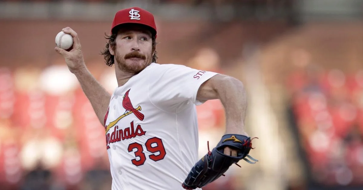 Miles Mikolas shouldn't start for Cardinals in 2026