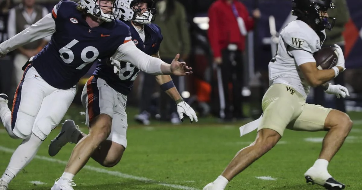 No. 12 Virginia football falls in upset to Wake Forest