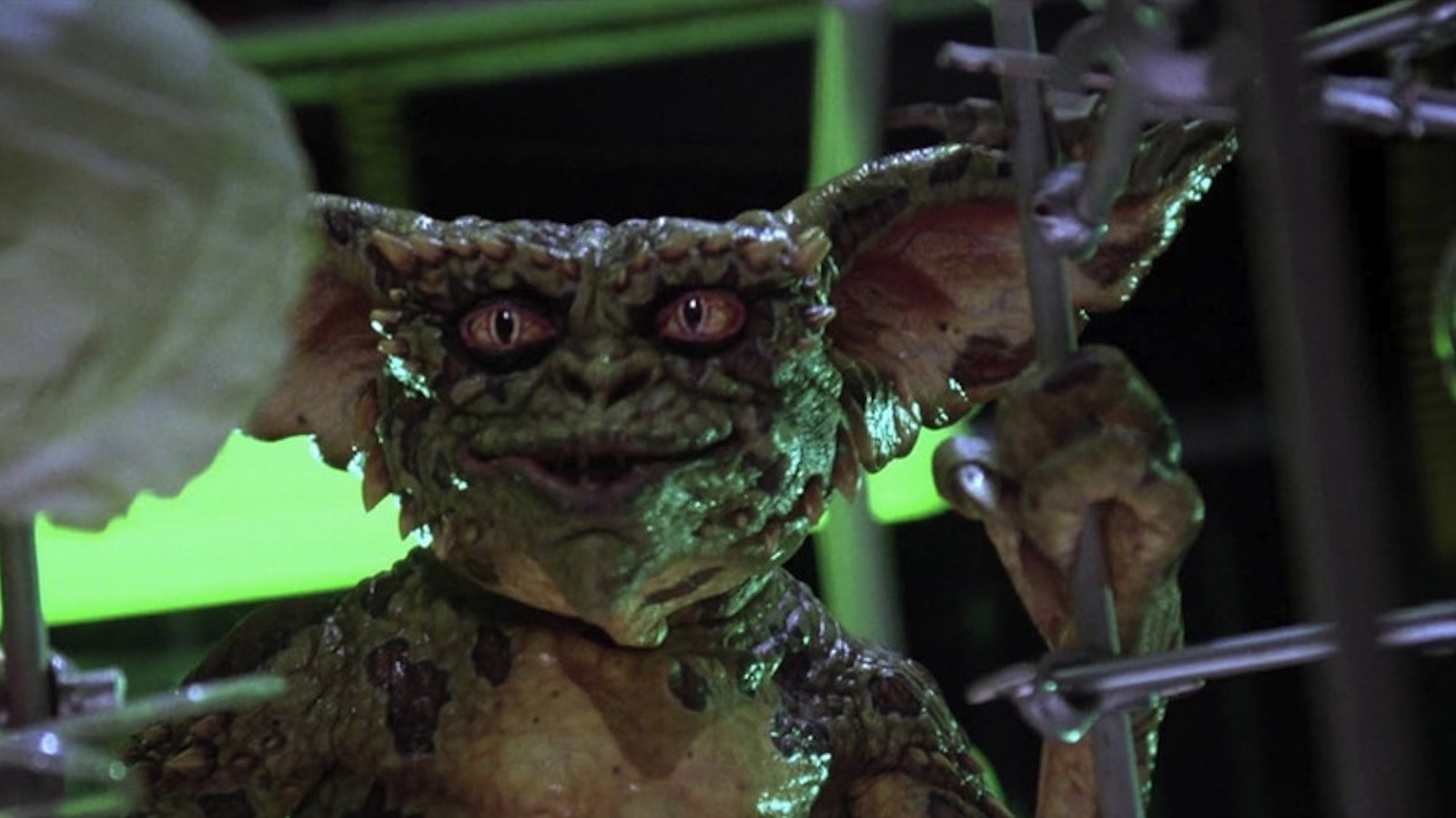 How Warner Bros. Bribed Gremlins Director Joe Dante To Create A Sequel