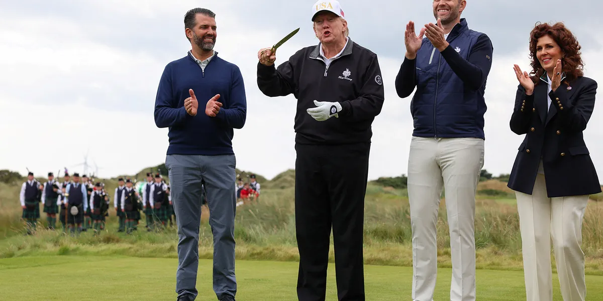 Democratic elites fall for lies from Trump and the right-wing media complex