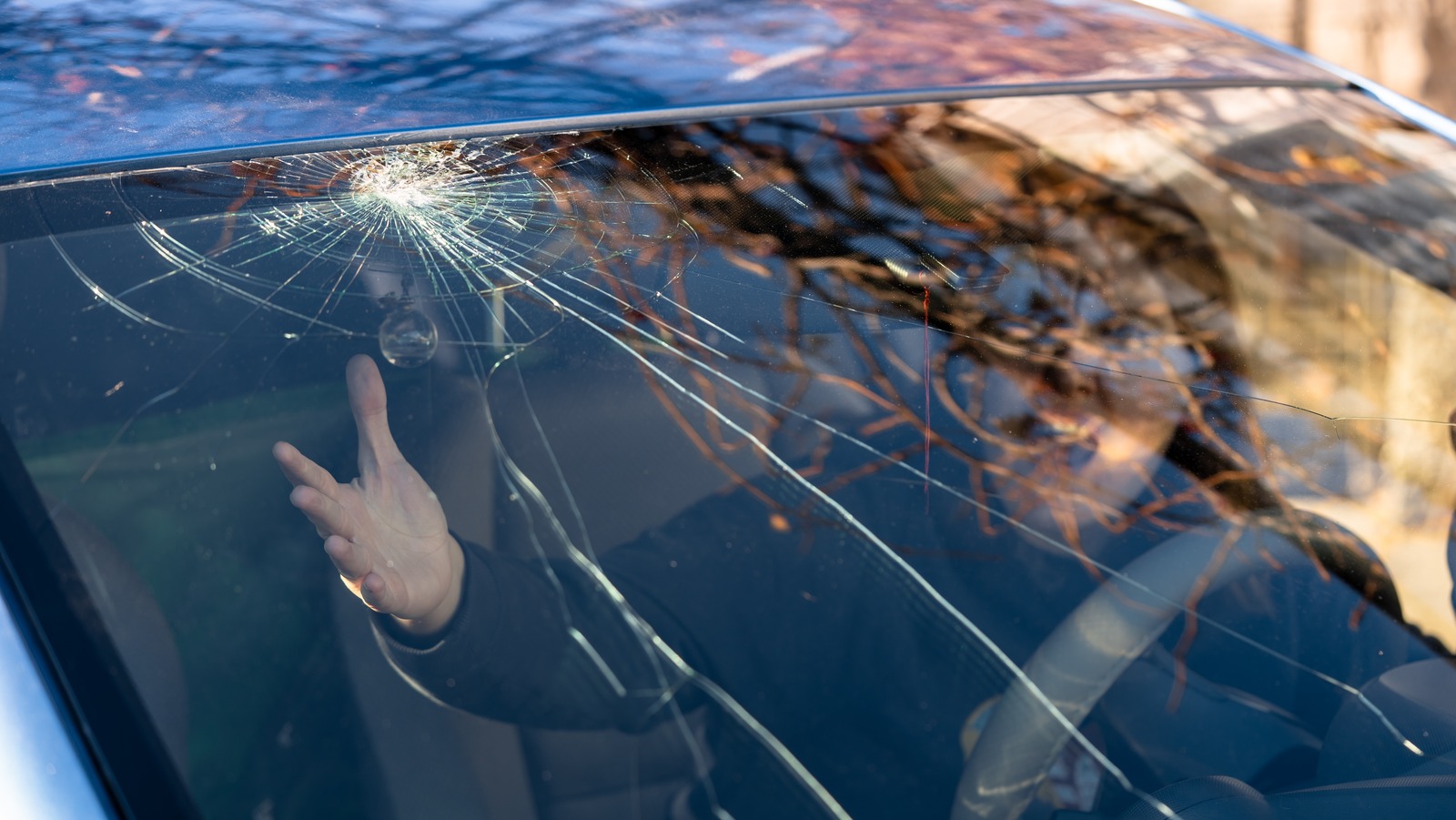 Is It Illegal To Drive Around With A Broken Windshield?