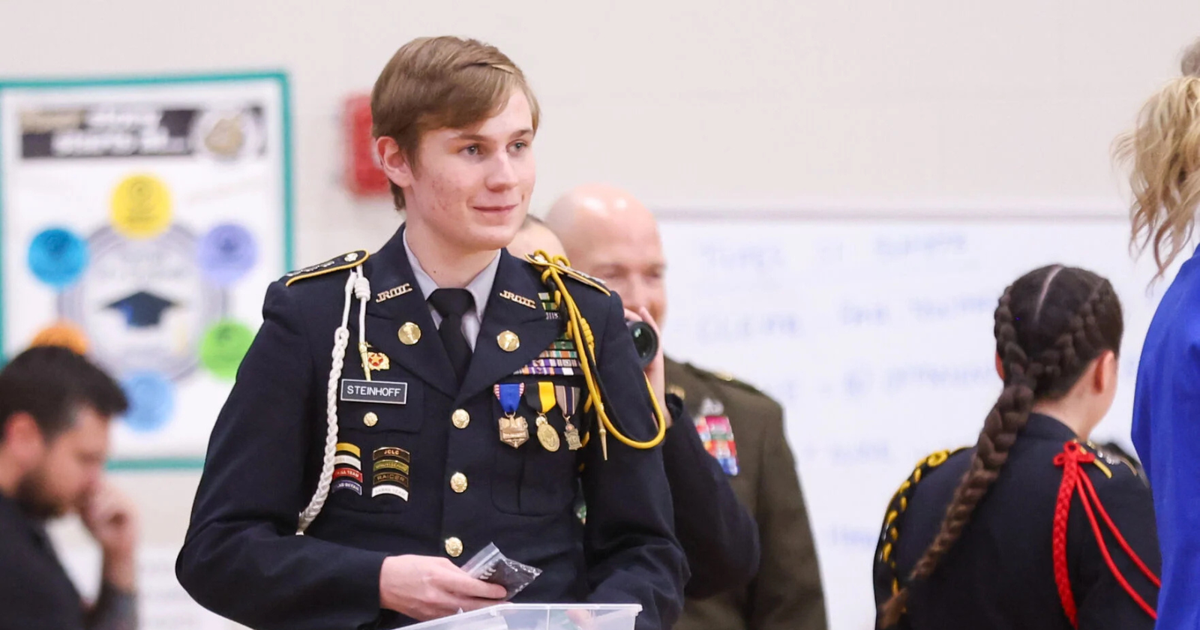 6 OPS students, 2 at Burke High, receive national JROTC award