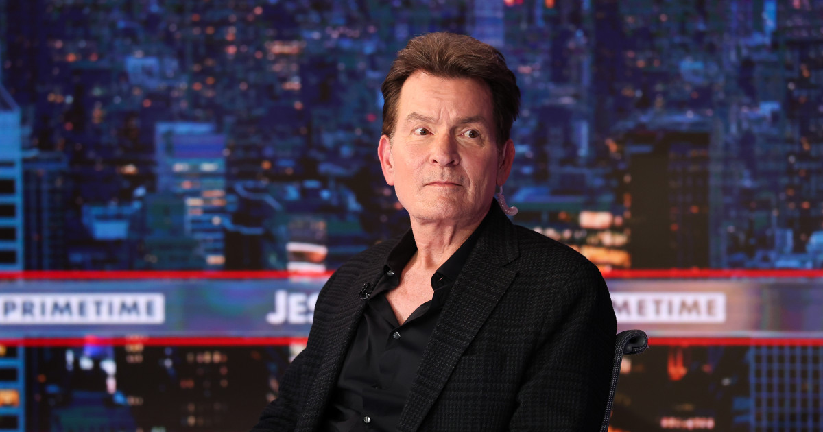 Charlie Sheen Felt ‘Betrayal’ After Losing This Iconic Role to Tom Cruise