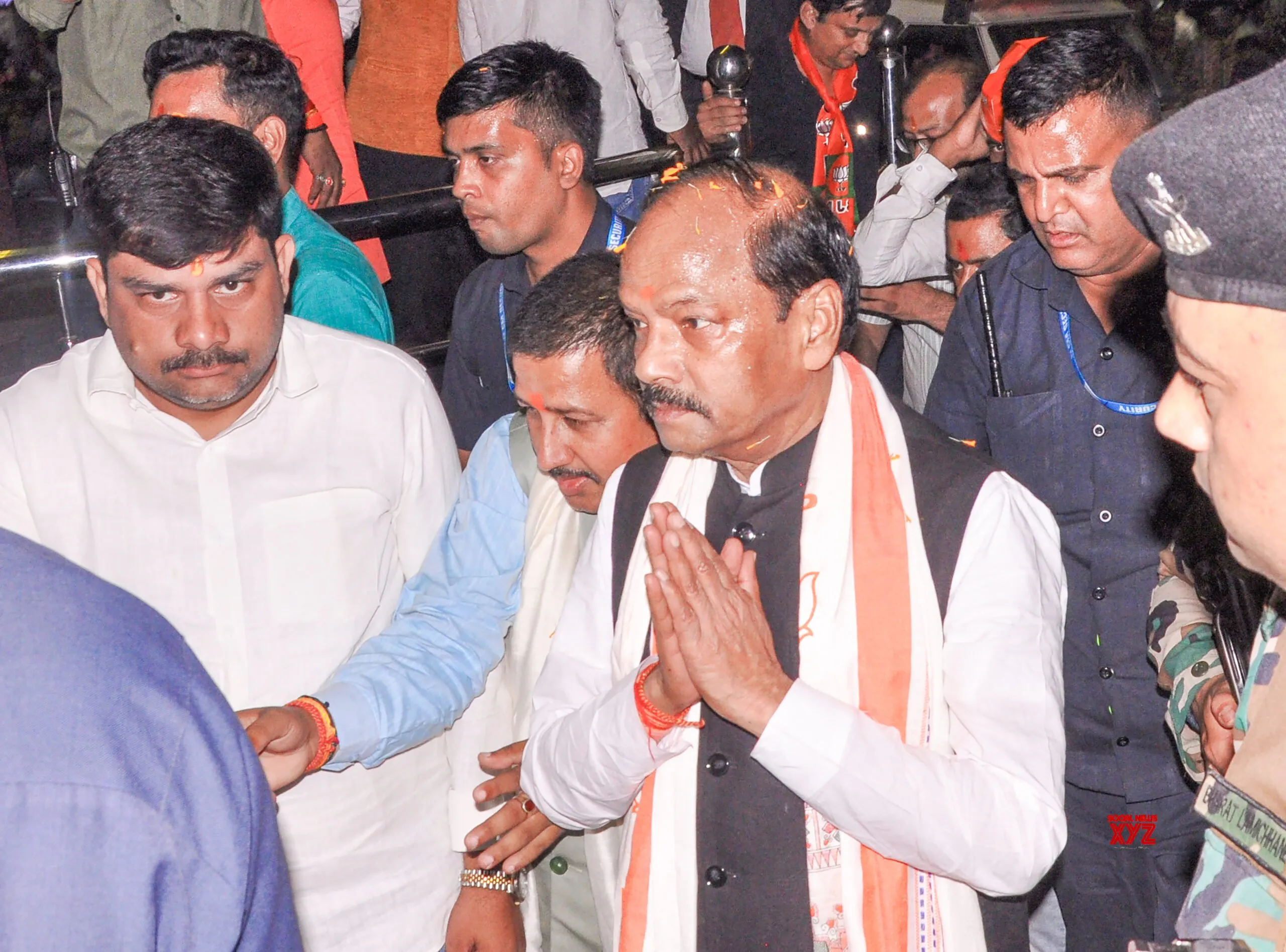 Bhagalpur: Raghubar Das Participates in Roadshow in Khilifa Bagh #Gallery