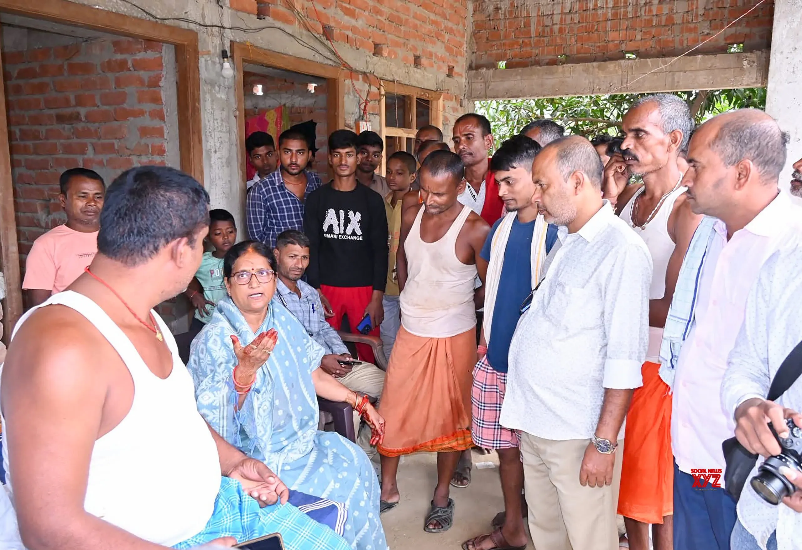 Sitamarhi: Gayatri Devi Campaigns in Parihar Constituency #Gallery