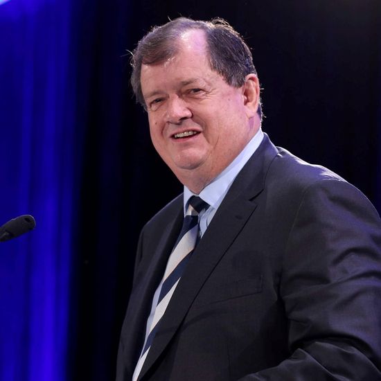 Ardagh sees Q3 group revenues rise to $2.5bn, as activists continue to push back over bond deal