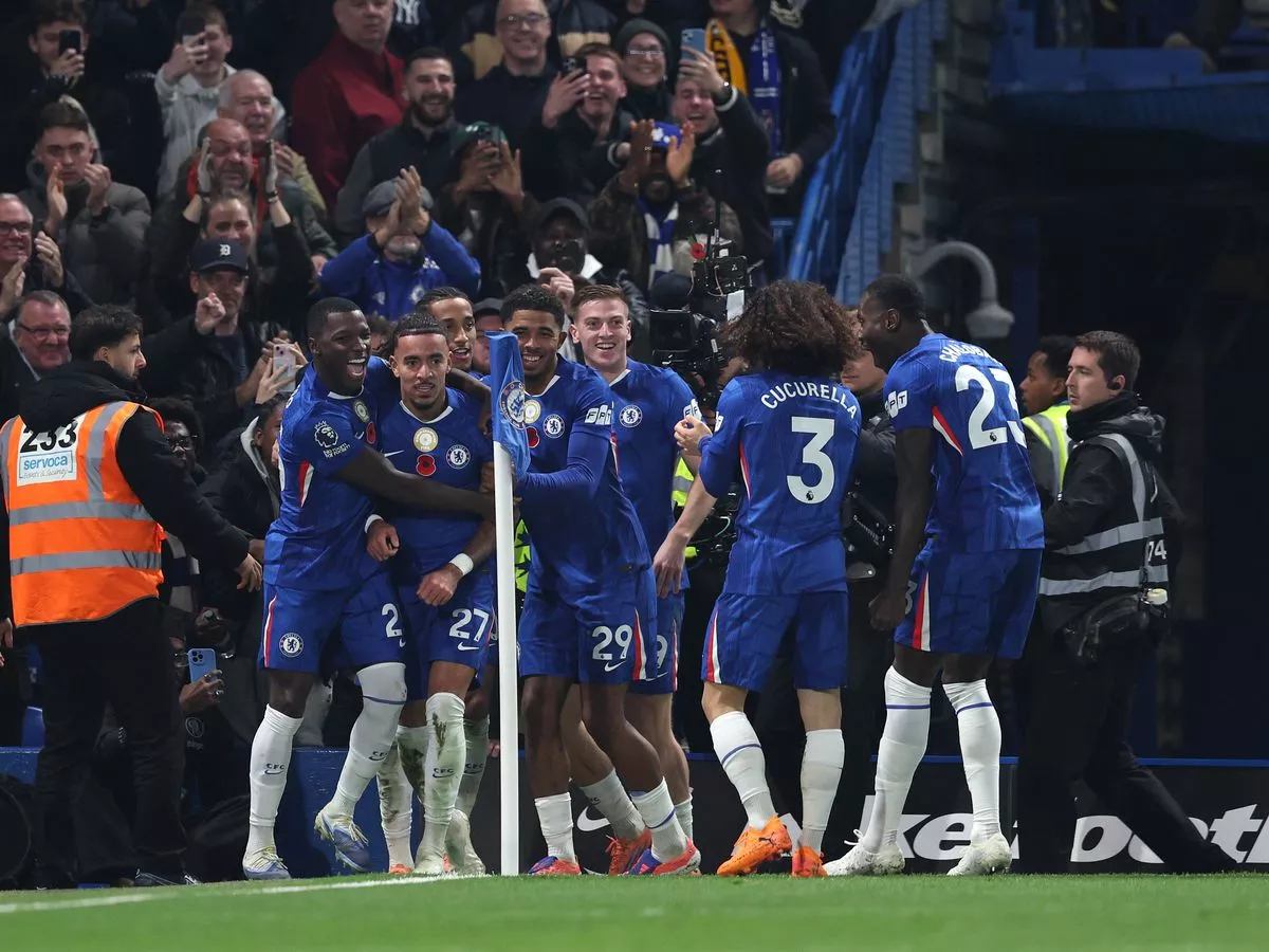 Chelsea star gives perfect response to fans' boos as Wolves easily beaten - 5 talking points