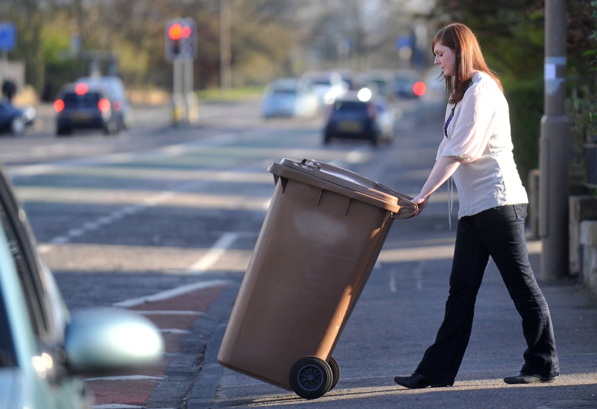 Edinburgh community gardening groups call for annual garden waste charge exemption