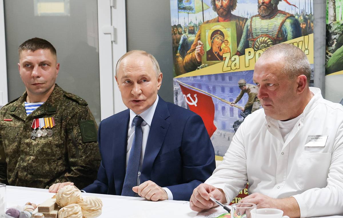 Poseidon, media access to trapped Kiev forces, soldiers’ heroism — Putin's key statements