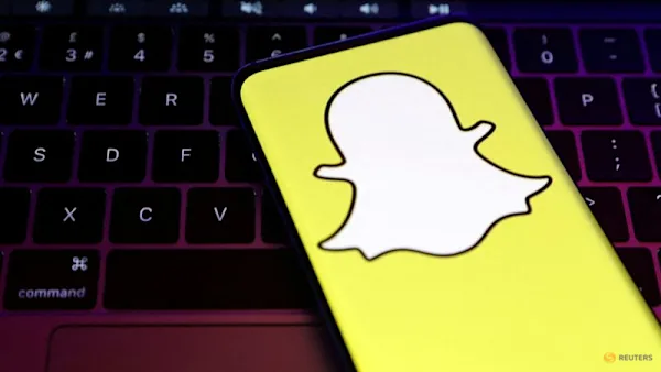 Snap tops revenue estimate on ad boost and unveils Perplexity AI deal, shares jump