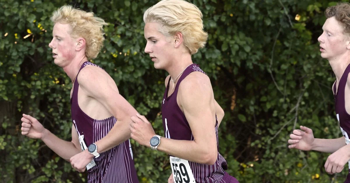 Auburn boys XC wins fourth consecutive section title