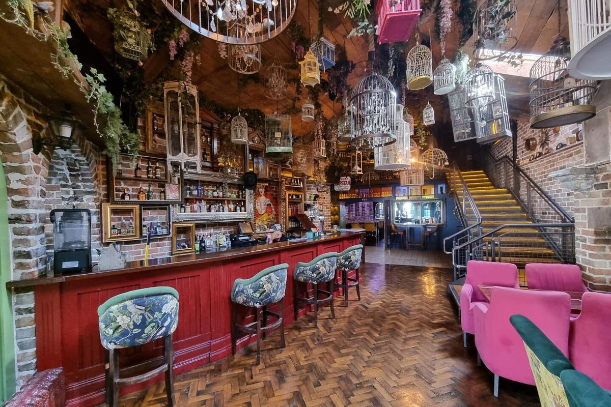 'Impressive bar and entertainment venue, fitted out to an exceptional contemporary standard' hits the market for £450,000