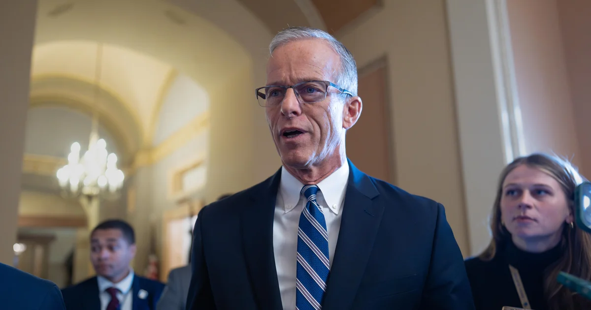 Senate holds rare Saturday session aimed at ending shutdown