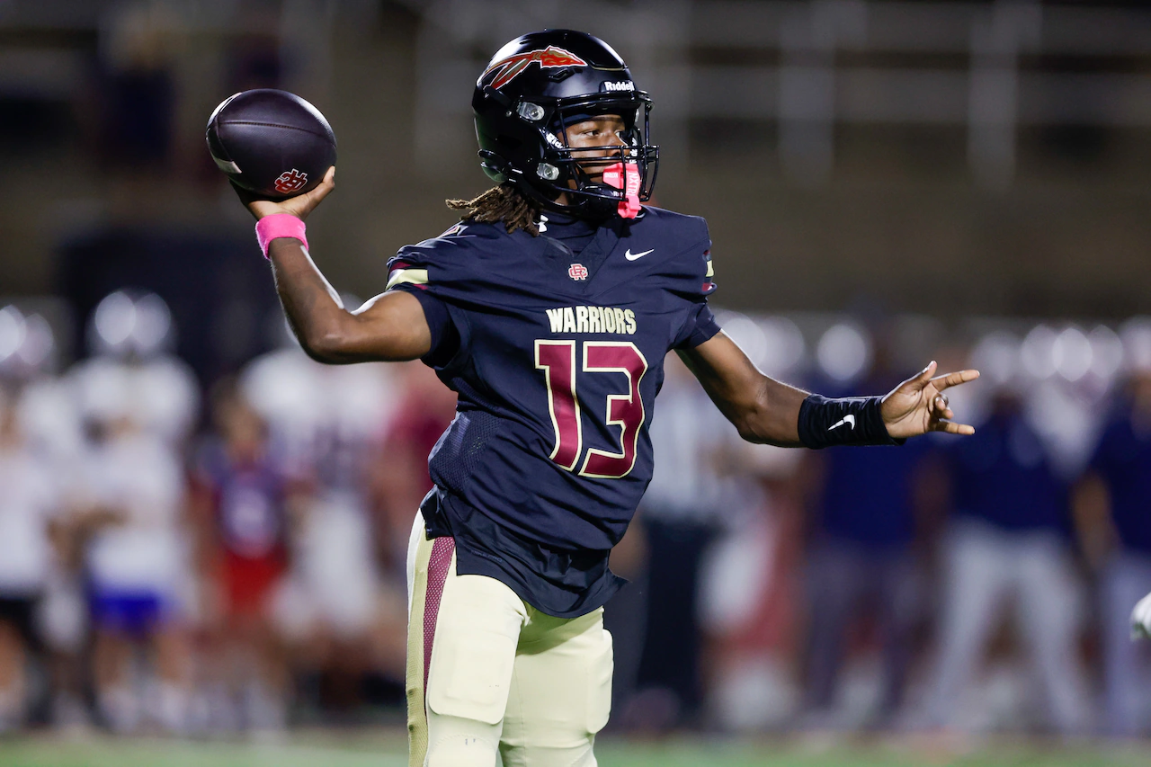 Watch Russell County score with 8 seconds left in wild playoff win over Gulf Shores