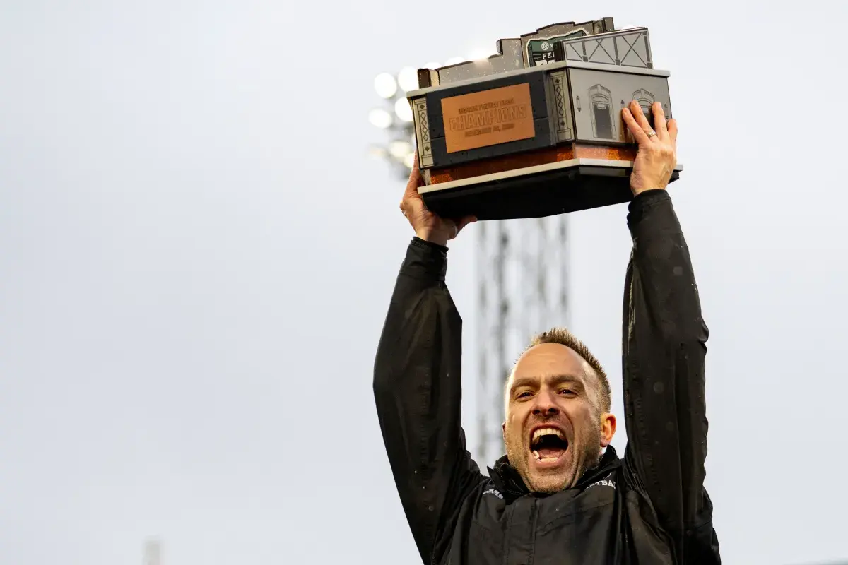 Packers DC Linked to Big Ten School as Potential Head Coach