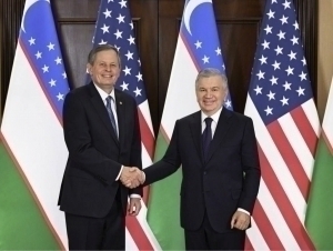 Mirziyoyev meets with U.S. Senator Steve Daines - Qalampir.uz