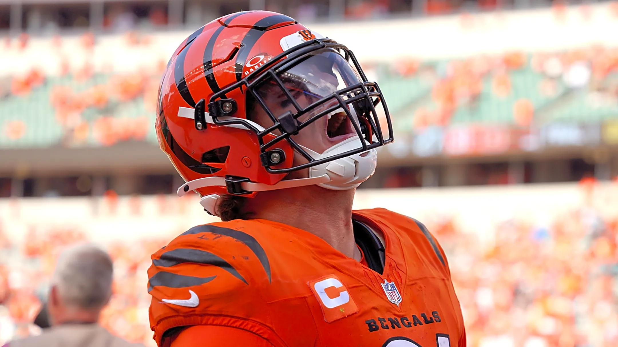 Have Bengals made Trey Hendrickson available ahead of trade deadline?