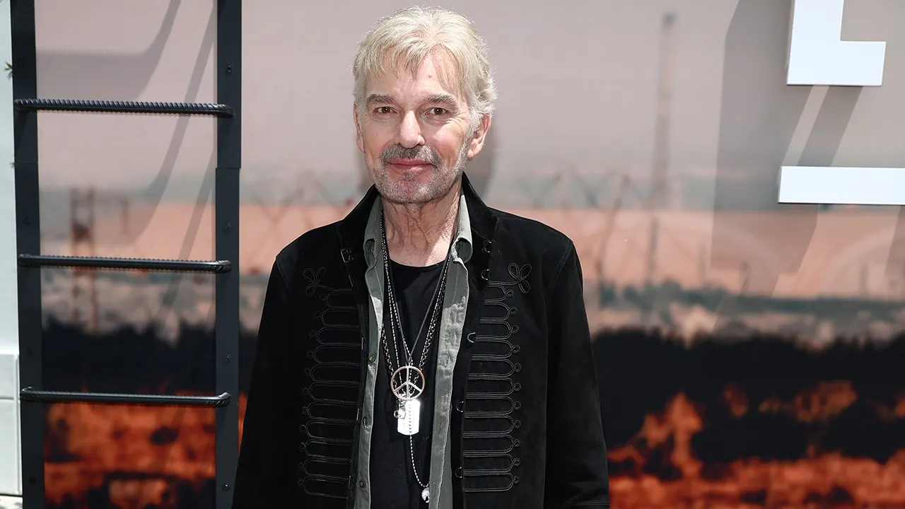 Billy Bob Thornton slams celebrities for political award show speeches