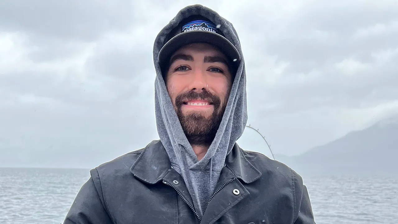 Pregnant widow shares husband's final text before alleged fatal sucker punch outside Arizona bar