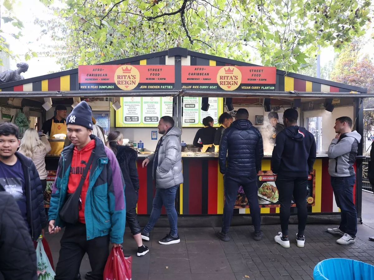 American tourist visiting Manchester reviews £15 worth of street food at Piccadilly Gardens market