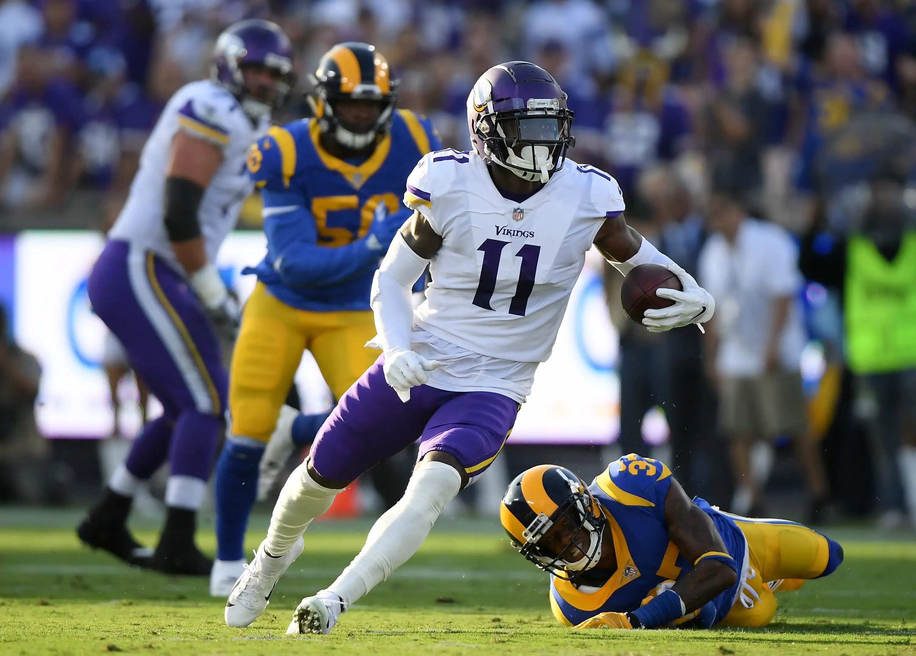 Vikings' Former 1st-Round Pick Gets Elevated To Active Roster