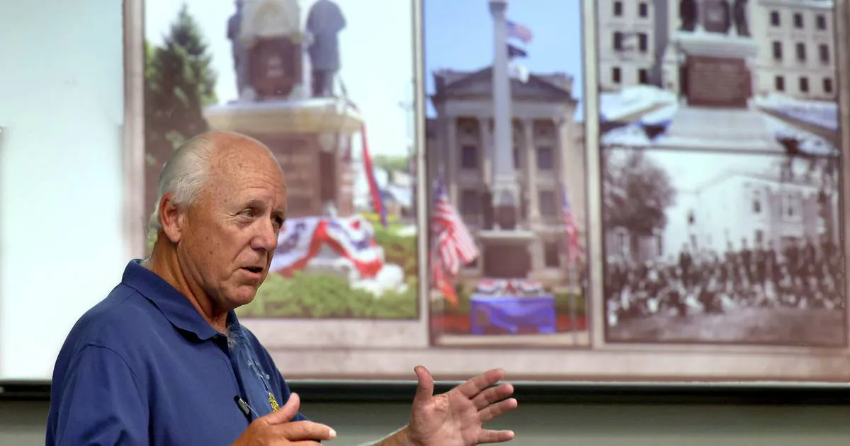 Courthouse guards: A history of the DeKalb County Soldiers and Sailors Monument in Sycamore