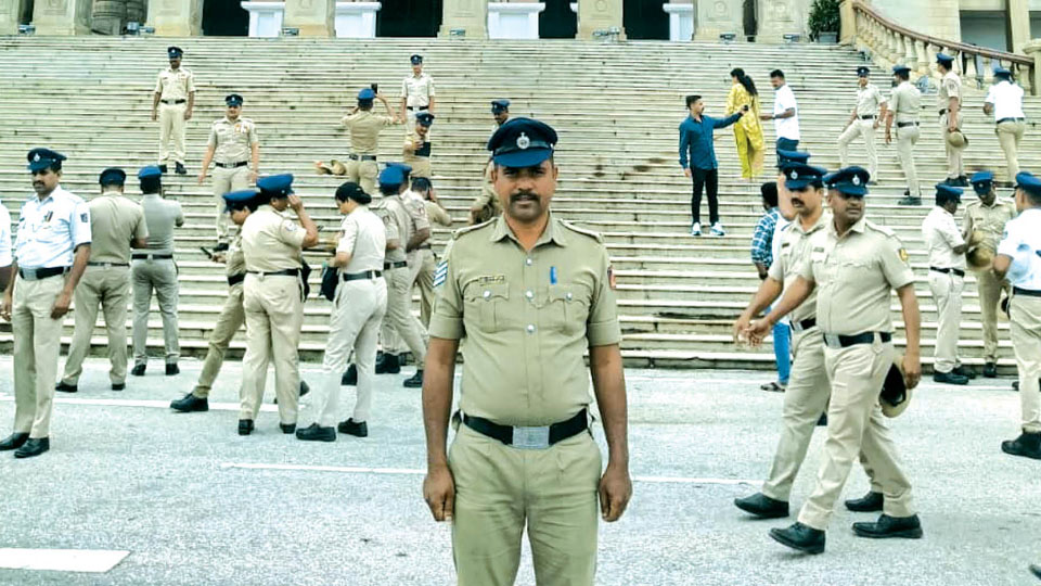 Now, Karnataka Police all set to don Peak Cap