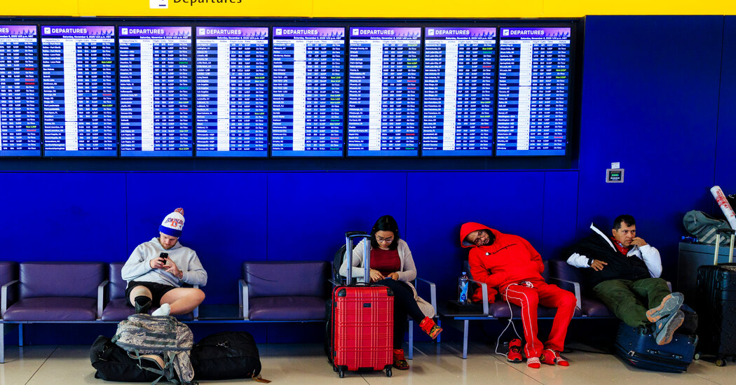 Worries Increase on Second Day of Flight Cancellations